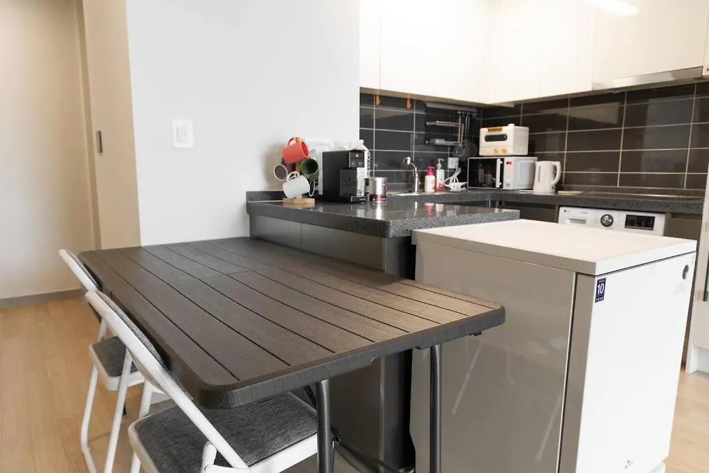 W13 Newly Built High Floor 13F 2 Bedroom 2Min To Hyundai Outlet Triple St 2Free Parking Incheon Korsel