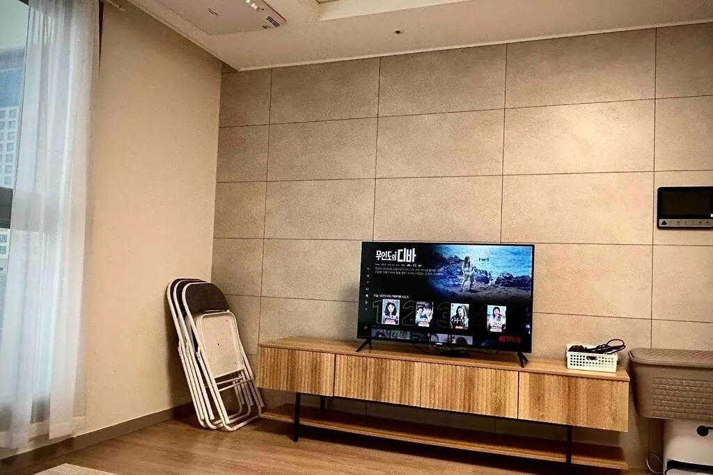 Apartemen W13 Newly Built High Floor 13F 2 Bedroom 2Min To Hyundai Outlet Triple St 2Free Parking Incheon Korsel